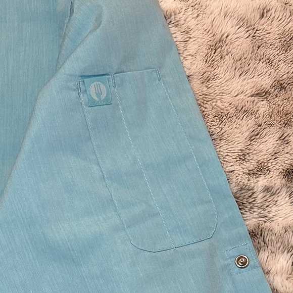 Chef  Uniform Women Sz large Long Sleeve Button New Baby Blue new - Picture 13 of 15